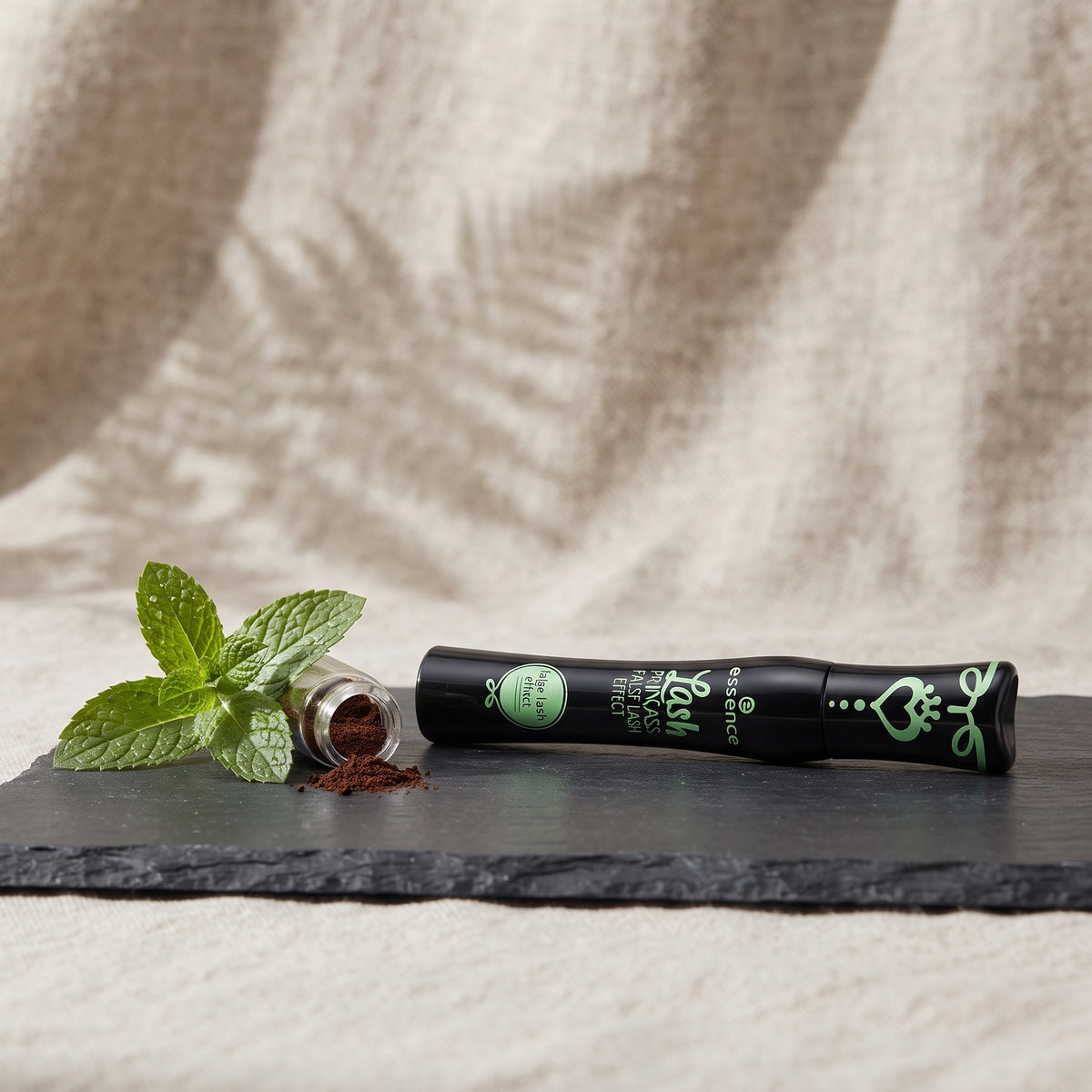 Essence Lash Princess False Lash Effect Mascara – image 5
