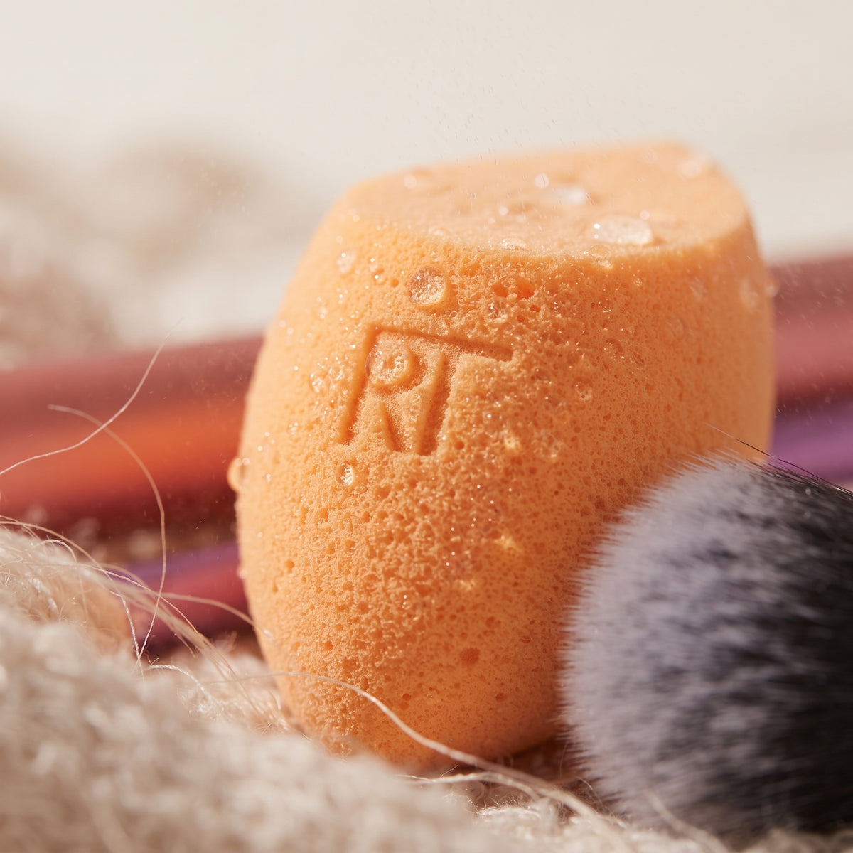 REAL TECHNIQUES Everyday Essentials Set – image 2