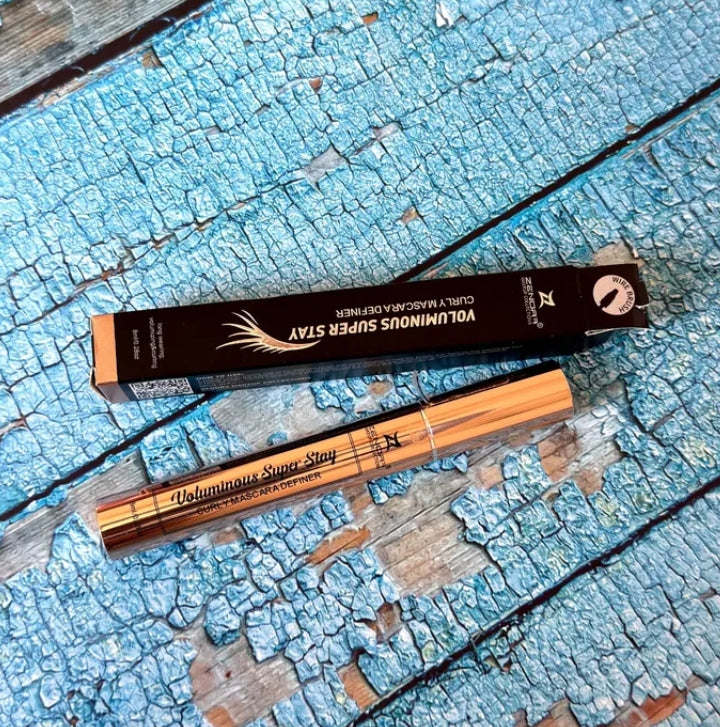 Voluminous Super Stay Curly Mascara Definer