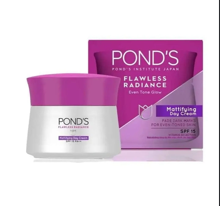 Pond's Flawless Radiance Mattifying Day Cream – authentic skincare in Oman