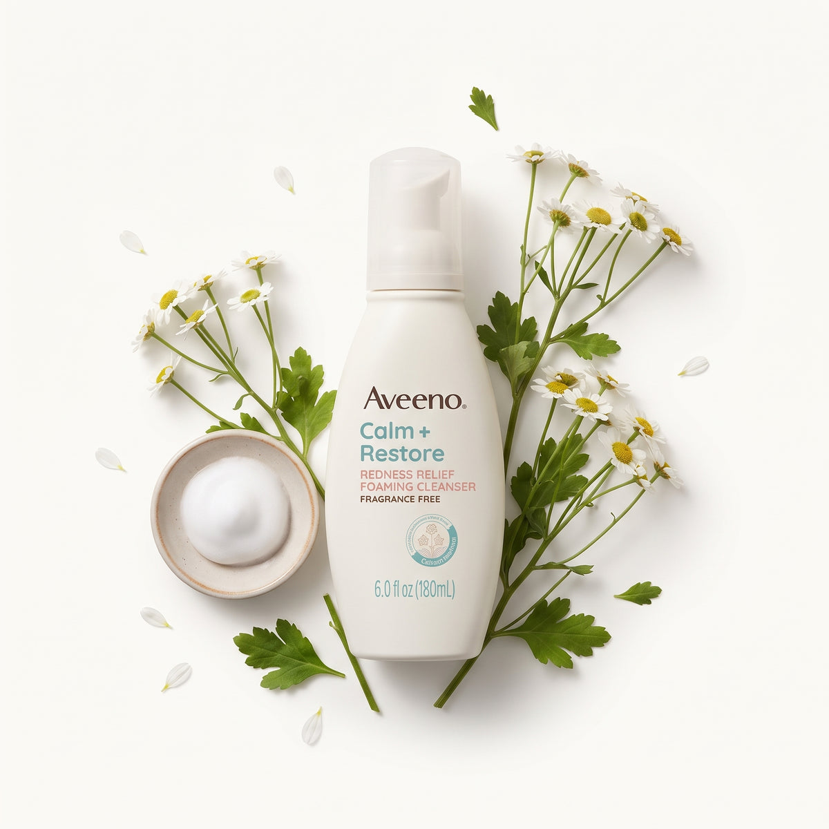 Aveeno Calm + Restore Redness Relief Foaming Cleanser – image 3