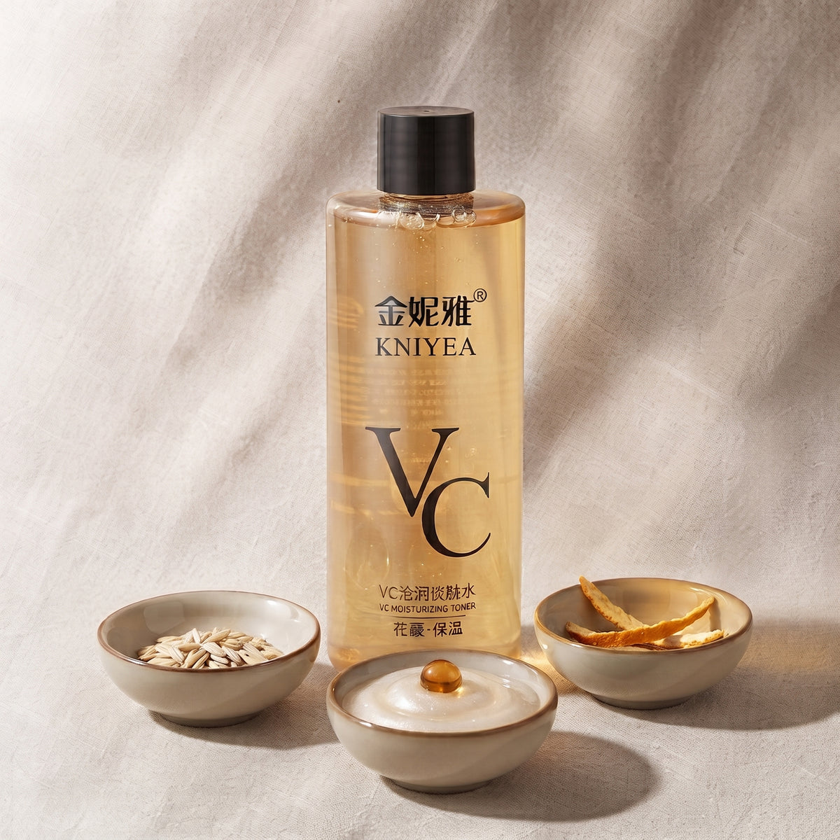 Kniyea VC Whitening Moisturizing Toner – image 4