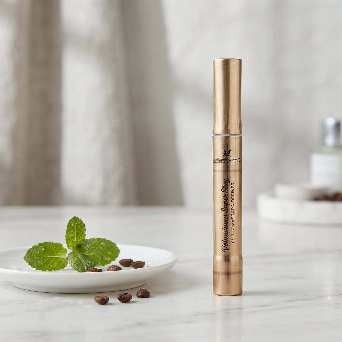 L'Oréal Paris Voluminous Superstar Curly Mascara Definer